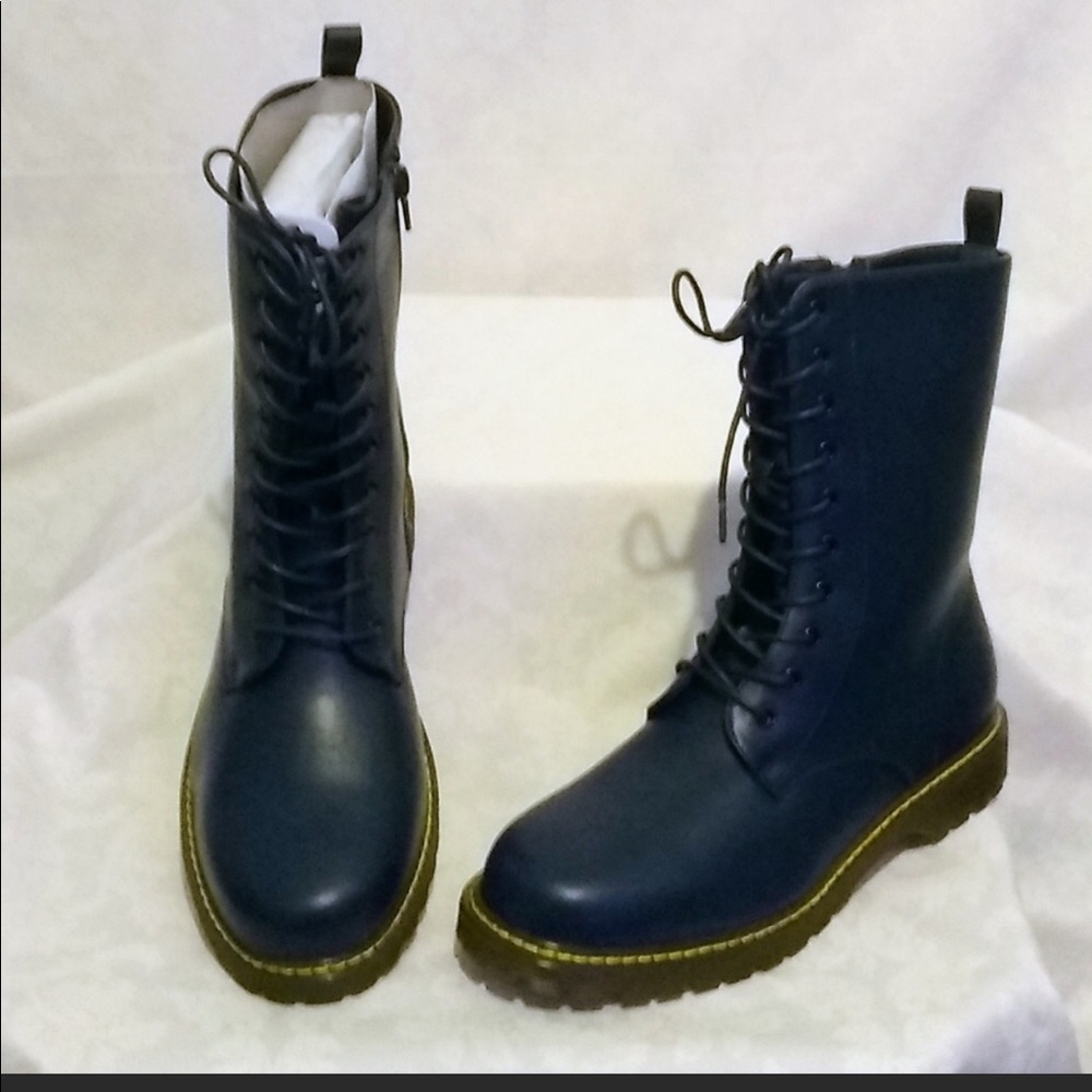 Navy Blue combat boots sz10